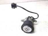 Tailgate exterior lock