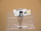 Nuts/bolts