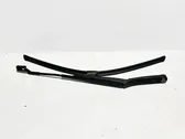 Windshield/front glass wiper blade