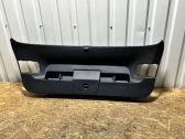 Tailgate trim