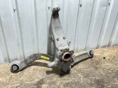 Front wheel hub