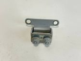 Tailgate/trunk/boot hinge