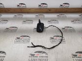Cache enjoliveur d'antenne de toit (GPS)