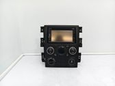 Radio / CD-Player / DVD-Player / Navigation