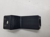 Rear bumper mounting bracket