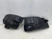 Rear arch fender liner splash guards