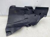 Front wheel arch liner splash guards