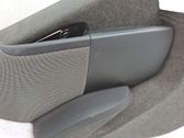 Moldura del tarjetero de la puerta trasera