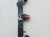 Botón interruptor de luz de peligro