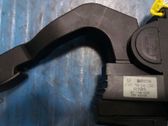 Accelerator throttle pedal