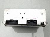 Radio/CD/DVD/GPS-pääyksikkö