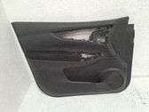 Revestimiento de puerta delantera