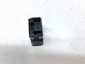 Botón interruptor de luz de peligro