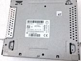 Radio / CD-Player / DVD-Player / Navigation