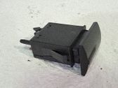 Ilmastointilaitteen kytkin (A/C)