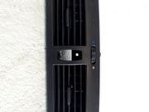 Moldura protectora de la rejilla de ventilación del panel