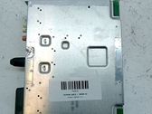 Radio / CD-Player / DVD-Player / Navigation
