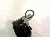Serrure de porte avant