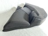 Moldura del tarjetero de la puerta trasera