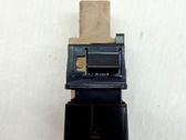 Botón interruptor de luz de peligro