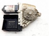 Motor del regulador de la ventanilla de la puerta delantera