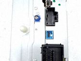 Radio / CD-Player / DVD-Player / Navigation