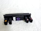 Botón interruptor de luz de peligro