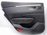 Moldura del tarjetero de la puerta trasera