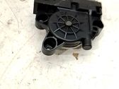 Motor del regulador de la ventanilla de la puerta delantera