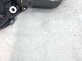 Motor del regulador de la ventanilla de la puerta delantera