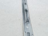 Moldura embellecedora