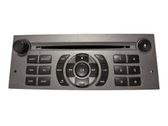 Radio / CD-Player / DVD-Player / Navigation