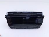 Radio / CD-Player / DVD-Player / Navigation