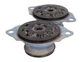 Engine mount bracket