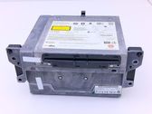 Radio / CD-Player / DVD-Player / Navigation