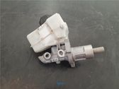 Master brake cylinder