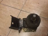 Gearbox mounting bracket