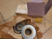 Oil filter mounting bracket