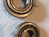 Front wheel bearing hub