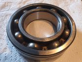 Rear wheel bearing hub