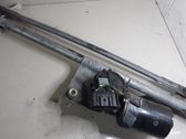 Tringlerie et moteur d'essuie-glace avant
