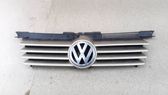 Front bumper upper radiator grill