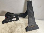 Accelerator throttle pedal