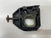 Radiator mount bracket