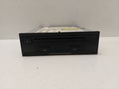 Radio/CD/DVD/GPS-pääyksikkö