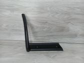 Rear fender molding trim