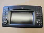 Radio / CD-Player / DVD-Player / Navigation