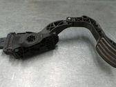 Accelerator throttle pedal