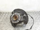 Front wheel hub