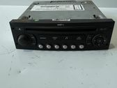 Panel / Radioodtwarzacz CD/DVD/GPS